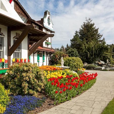 Auld Holland Inn Оук-Харбор Экстерьер фото