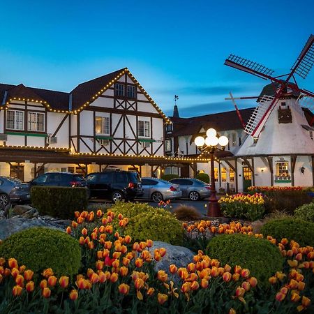 Auld Holland Inn Оук-Харбор Экстерьер фото