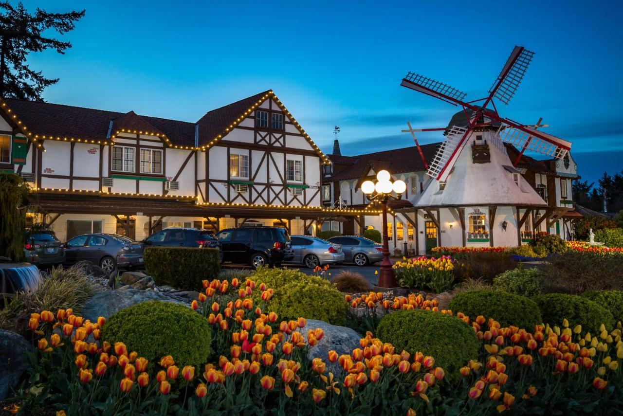 Auld Holland Inn Оук-Харбор Экстерьер фото